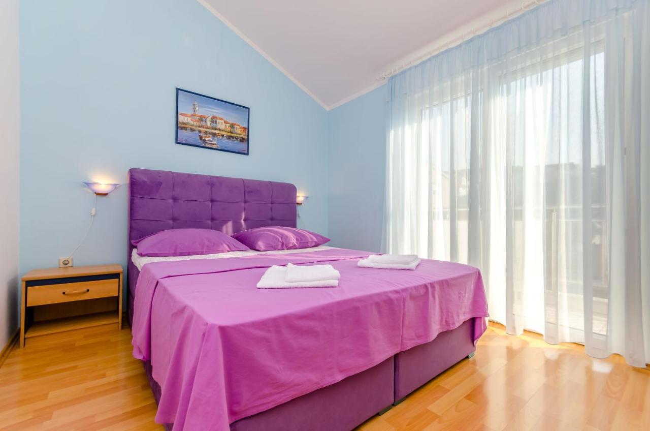 Apartments Maslina โตรกีร์ ภายนอก รูปภาพ